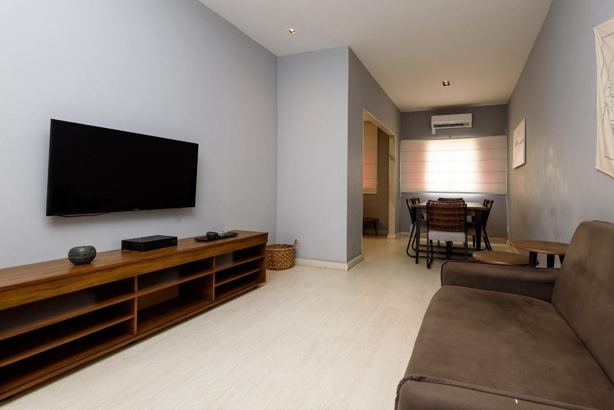 Apartamento Em Ipanema Com Garagem | Bt 82/208 Rio de Janeiro Luaran gambar